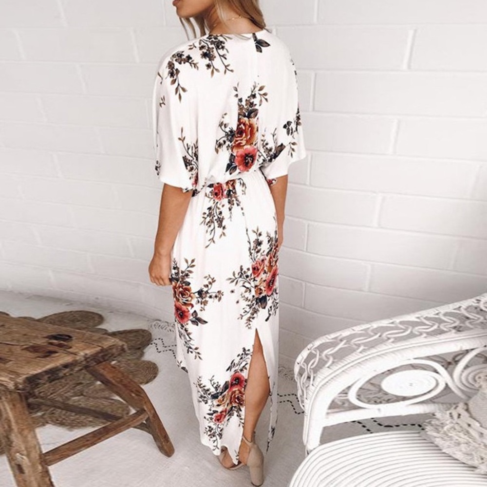 B2G1♦️🆕 Floral V- Neck Loose Kimono Dress - Picture 3 of 6